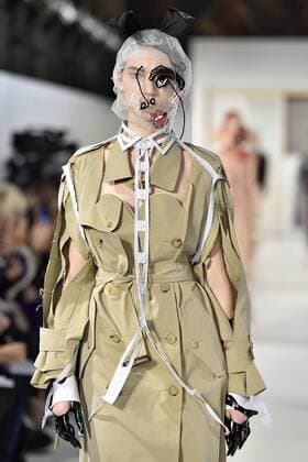 215057 Marineau Starface 2017-01-25 Paris France Paris Fashion week. Defile Haute Couture Printemps ete 2017. Maison Margiela. Paris Fashion week. Defile Haute Couture Spring Summer 2017 Maison Margiela Paris Haute Couture Spring Summer 2017 January 2017 Editorial use only _sans_perso  Copyright: xMarineaux STAR_215057_017