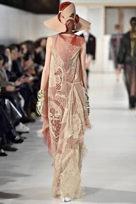 215057 Marineau Starface 2017-01-25 Paris France Paris Fashion week. Defile Haute Couture Printemps ete 2017. Maison Margiela. Paris Fashion week. Defile Haute Couture Spring Summer 2017 Maison Margiela Paris Haute Couture Spring Summer 2017 January 2017 Editorial use only _sans_perso  Copyright: xMarineaux STAR_215057_018