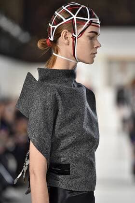 215057 Marineau Starface 2017-01-25 Paris France Paris Fashion week. Defile Haute Couture Printemps ete 2017. Maison Margiela. Paris Fashion week. Defile Haute Couture Spring Summer 2017 Maison Margiela Paris Haute Couture Spring Summer 2017 January 2017 Editorial use only _sans_perso  Copyright: xMarineaux STAR_215057_025