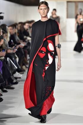 215057 Marineau Starface 2017-01-25 Paris France Paris Fashion week. Defile Haute Couture Printemps ete 2017. Maison Margiela. Paris Fashion week. Defile Haute Couture Spring Summer 2017 Maison Margiela Paris Haute Couture Spring Summer 2017 January 2017 Editorial use only _sans_perso  Copyright: xMarineaux STAR_215057_027