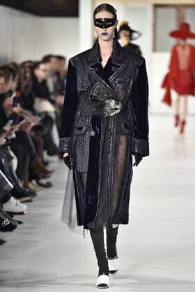 215057 Marineau Starface 2017-01-25 Paris France Paris Fashion week. Defile Haute Couture Printemps ete 2017. Maison Margiela. Paris Fashion week. Defile Haute Couture Spring Summer 2017 Maison Margiela Paris Haute Couture Spring Summer 2017 January 2017 Editorial use only _sans_perso  Copyright: xMarineaux STAR_215057_034