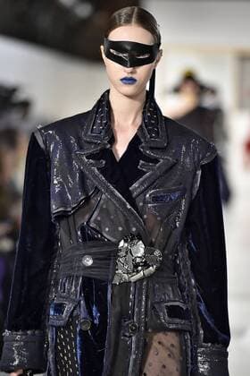 215057 Marineau Starface 2017-01-25 Paris France Paris Fashion week. Defile Haute Couture Printemps ete 2017. Maison Margiela. Paris Fashion week. Defile Haute Couture Spring Summer 2017 Maison Margiela Paris Haute Couture Spring Summer 2017 January 2017 Editorial use only _sans_perso  Copyright: xMarineaux STAR_215057_035