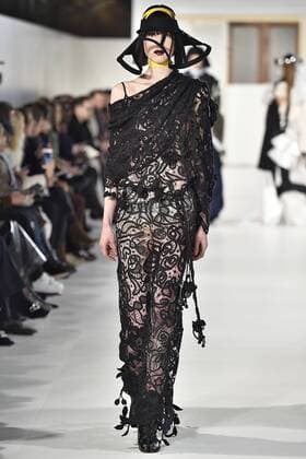 215057 Marineau Starface 2017-01-25 Paris France Paris Fashion week. Defile Haute Couture Printemps ete 2017. Maison Margiela. Paris Fashion week. Defile Haute Couture Spring Summer 2017 Maison Margiela Paris Haute Couture Spring Summer 2017 January 2017 Editorial use only _sans_perso  Copyright: xMarineaux STAR_215057_036