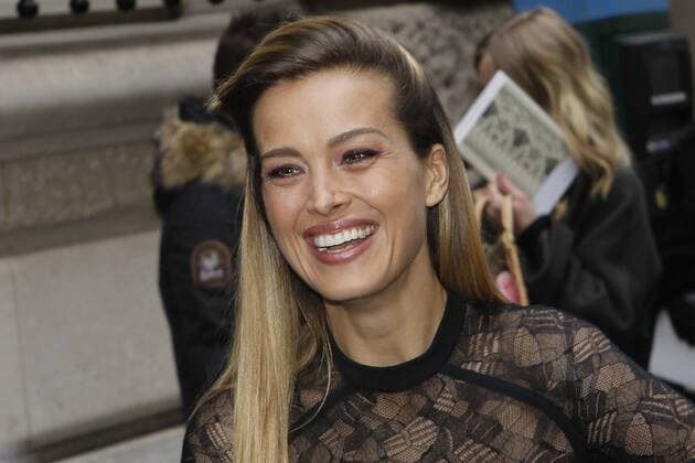 Petra Nemcova CELEBRITES : Arrivees au defile Elie Saab - Paris - 25 01 2017 MichaelBaucher Panoramic 