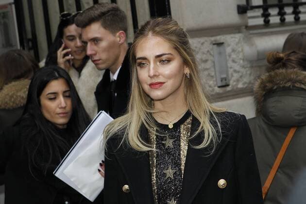 Chiara Ferragni CELEBRITES : Arrivees au defile Elie Saab - Paris - 25 01 2017 MichaelBaucher Panoramic 