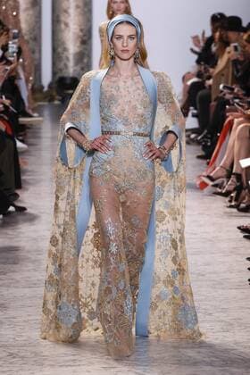215064 Marineau Starface 2017-01-25 Paris France Paris Fashion week. Defile Haute Couture Printemps ete 2017. Elie Saab. Paris Fashion week. Defile Haute Couture Spring Summer 2017. Maison Margiela Elie Saab , Couture, spring-summer 2017 Paris, France Editorial use only _sans_perso  Copyright: xMarineaux STAR_215064_023