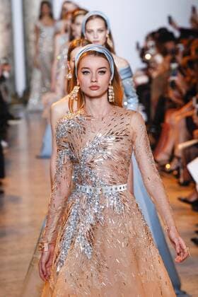 215064 Marineau Starface 2017-01-25 Paris France Paris Fashion week. Defile Haute Couture Printemps ete 2017. Elie Saab. Paris Fashion week. Defile Haute Couture Spring Summer 2017. Maison Margiela Elie Saab , Couture, spring-summer 2017 Paris, France Editorial use only _sans_perso  Copyright: xMarineaux STAR_215064_071