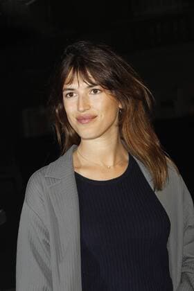 Jeanne Damas CELEBRITES : Ankunft Modenschau - Valentino - Paris - 25 01 2017 MichaelBaucher Panoramic 