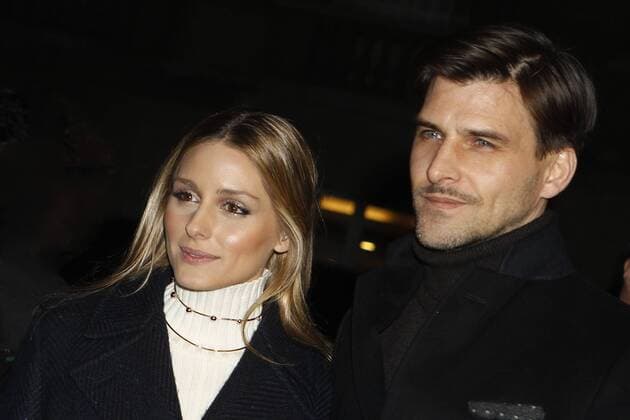 Olivia Palermo CELEBRITES : Ankunft Modenschau - Valentino - Paris - 25 01 2017 MichaelBaucher Panoramic 