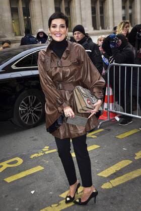 Cristina Cordula CELEBRITES : Ankunft Modenschau - JP Gaultier - Paris - 25 01 2017 JBAutissier Panoramic 