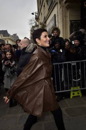 Cristina Cordula CELEBRITES : Ankunft Modenschau - JP Gaultier - Paris - 25 01 2017 JBAutissier Panoramic 