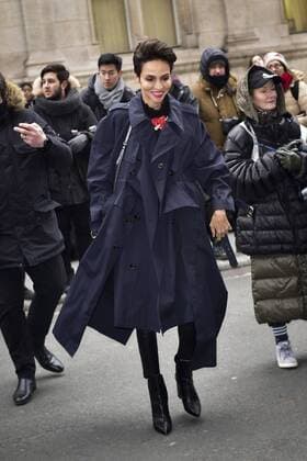 Farida Khelfa CELEBRITES : Ankunft Modenschau - JP Gaultier - Paris - 25 01 2017 JBAutissier Panoramic 