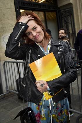 Fauve Hautot CELEBRITES : Ankunft Modenschau - JP Gaultier - Paris - 25 01 2017 JBAutissier Panoramic 