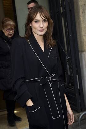 Ana Girardot CELEBRITES : Ankunft Modenschau - JP Gaultier - Paris - 25 01 2017 JBAutissier Panoramic 