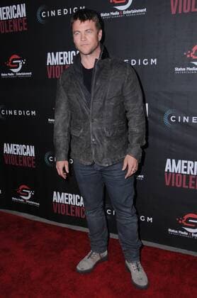 January 25, 2017 - Hollywood, CA, United States - 25 January 2017 - Hollywood, California - Luke Hemsworth. American Violence Los Angeles Premiere held at The Egyptian Theater. Photo Credit: AdMedia Hollywood United States - ZUMAa123 20170125_zaa_a123_095 Copyright: xBirdiexThompsonx