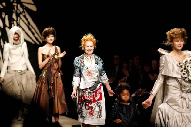 Feb. 28, 2006 - K46975.2006 PARIS FASHION WEEK - .VIVIENNE WESTWOOD FALL WINTER COLLECTION. .PARIS, FRANCE. .02-28-2006. STUART GRINWOOD PIXPLANETE 2006.VIVIENNE WESTWOOD - ZUMAg49_ 20060228_gaf_g49_056 Copyright: xStuartxGrinwoodx