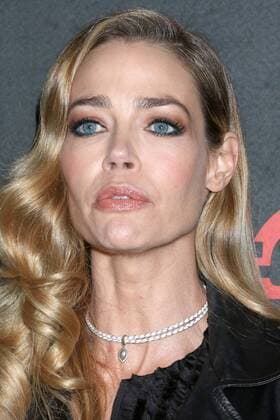 LOS ANGELES - JAN 25: Denise Richards at the American Violence World Premiere at Egyptian Theater on January 25, 2017 in Los Angeles, CA  Copyright: xKathyxHutchinsx xIPAx