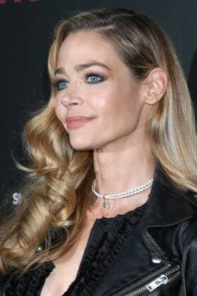 LOS ANGELES - JAN 25: Denise Richards at the American Violence World Premiere at Egyptian Theater on January 25, 2017 in Los Angeles, CA  Copyright: xKathyxHutchinsx xIPAx