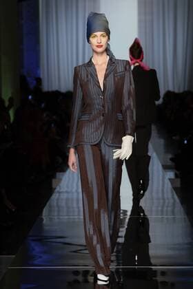 215071 Marineau Starface 2017-01-25 Paris France Paris Fashion week. Defile Haute Couture Printemps ete 2017. Jean Paul Gaultier. Paris Fashion week. Defile Haute Couture Spring Summer 2017. Jean Paul Gaultier. Jean Paul Gaultier , Couture, spring-summer 2017 Paris, France Editorial use only _sans_perso  Copyright: xMarineaux STAR_215071_003