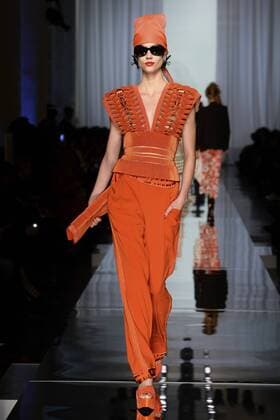 215071 Marineau Starface 2017-01-25 Paris France Paris Fashion week. Defile Haute Couture Printemps ete 2017. Jean Paul Gaultier. Paris Fashion week. Defile Haute Couture Spring Summer 2017. Jean Paul Gaultier. Jean Paul Gaultier , Couture, spring-summer 2017 Paris, France Editorial use only _sans_perso  Copyright: xMarineaux STAR_215071_031