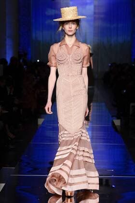 215071 Marineau Starface 2017-01-25 Paris France Paris Fashion week. Defile Haute Couture Printemps ete 2017. Jean Paul Gaultier. Paris Fashion week. Defile Haute Couture Spring Summer 2017. Jean Paul Gaultier. Jean Paul Gaultier , Couture, spring-summer 2017 Paris, France Editorial use only _sans_perso  Copyright: xMarineaux STAR_215071_054