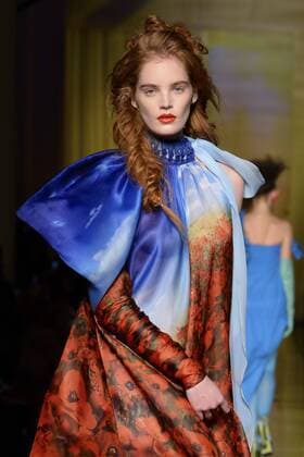 215071 Marineau Starface 2017-01-25 Paris France Paris Fashion week. Defile Haute Couture Printemps ete 2017. Jean Paul Gaultier. Paris Fashion week. Defile Haute Couture Spring Summer 2017. Jean Paul Gaultier. Jean Paul Gaultier , Couture, spring-summer 2017 Paris, France Editorial use only _sans_perso  Copyright: xMarineaux STAR_215071_069