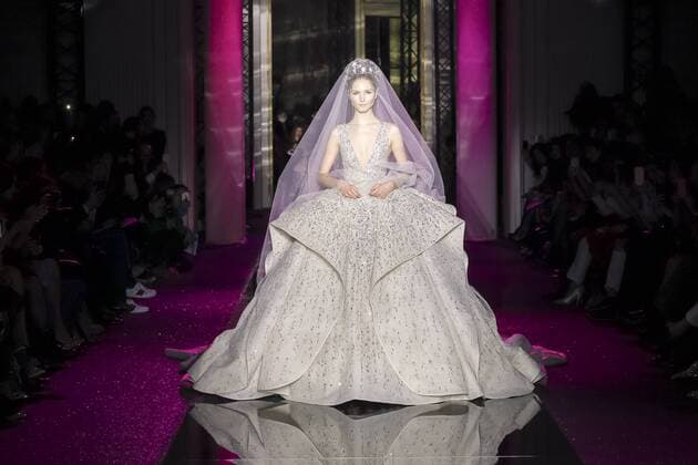215073 Marineau Starface 2017-01-25 Paris France Paris Fashion week. Defile Haute Couture Printemps ete 2017. Zuhair Murad. Paris Fashion week. Defile Haute Couture Spring Summer 2017 Zuhair Murad. Zuhair Murad , Couture, spring-summer 2017 Paris, France Editorial use only _sans_perso  Copyright: xMarineaux STAR_215073_037