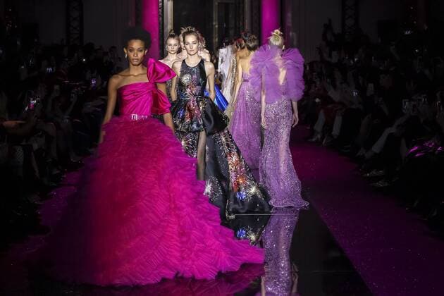 215073 Marineau Starface 2017-01-25 Paris France Paris Fashion week. Defile Haute Couture Printemps ete 2017. Zuhair Murad. Paris Fashion week. Defile Haute Couture Spring Summer 2017 Zuhair Murad. Zuhair Murad , Couture, spring-summer 2017 Paris, France Editorial use only _sans_perso  Copyright: xMarineaux STAR_215073_042