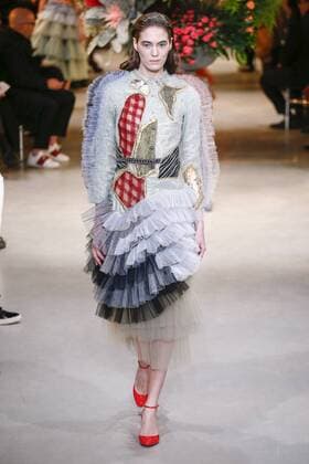 215084 Marineau Starface 2017-01-25 Paris France Paris Fashion week. Defile Haute Couture Printemps ete 2017. Viktor&Rolf. Paris Fashion week. Defile Haute Couture Spring Summer 2017. Viktor & Rolf. Viktor & Rolf , Couture, spring-summer 2017 Paris, France Editorial use only _sans_perso  Copyright: xMarineaux STAR_215084_015