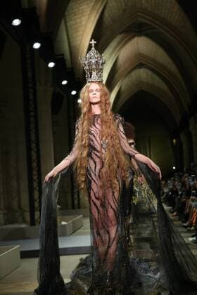 Haute Couture Guo Pei MODE : Fashion Week - Guo Pei- 25 01 2017 StephaneChemin Panoramic 