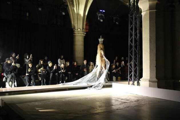 Haute Couture Guo Pei MODE : Fashion Week - Guo Pei- 25 01 2017 StephaneChemin Panoramic 
