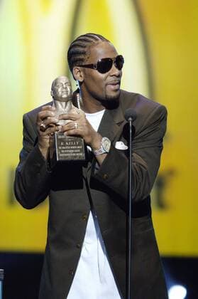 Mar. 5, 2006 - Pasadena, CALIFORNIA, USA - 20TH ANNIVERSARY SOUL TRAIN MUSIC AWARDS HELD AT THE PASADENA CIVIC AUDITORIUM IN PASADENA CALIFORNIA ON MARCH 4, 2006..R KELLY..K47132VG. HAKIM 2006. - ZUMAg49_ 20060305_gaf_g166_1558 Copyright: xHakimx