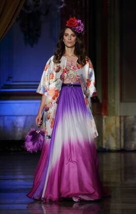 AltaRoma Fashion Week - Giada Curti Modenschau in Rom Jan 27, 2017 - Rome, Italy - Giada Curti Spr Sum 2017 at Altaroma fashion week in Roma. Rome Italy - ZUMAi15_ 20170127_zaf_i15_027 Copyright: xEvandroxInettix