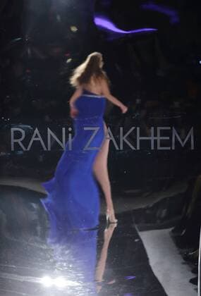Bilder des Tages AltaRoma Fashion Week - Rani Zakhem Modenschau in Rom Jan 27, 2017 - Rome, Italy - Rani Zakhem Spr Sum 2017 at Altaroma fashion week in Roma. Rome Italy - ZUMAi15_ 20170127_zaf_i15_040 Copyright: xEvandroxInettix