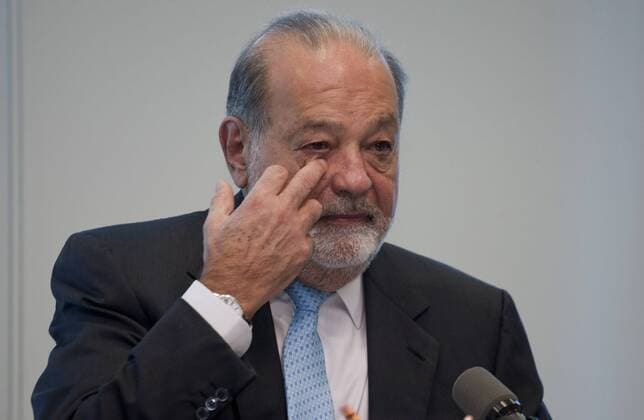 January 27, 2017 - Mexico City, Mexico, MEXICO - Mexican business magnate Carlos Slim called for national unity in the face of U.S. President Donald Trump s hostility, and said Mexico should have a measured response, without getting angry but without surrendering. during a press conference in Mexico City, Mexico, Friday Jan. 27, 2017. ANTONIO NAVA PI Mexico City MEXICO - ZUMAp124 20170127_zaa_p124_007 Copyright: xAntonioxNavax