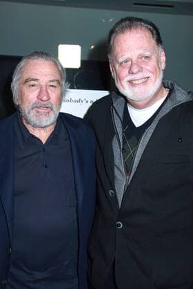 Robert De Niro und Taylor Hackford bei der The Comedian Film Premiere am 27.01.2017 in Los Angeles Sony Pictures Classics The Comedian Film Premiere in Los Angeles, 2017 