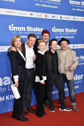 Nadja Uhl, Justus von Dohnanyi, Jule Hermann, Charly Hübner, Arved Friese und Axel Prahl bei der Timm Thaler oder das verkaufte Lachen Film Premiere am 29.01.2017 in Berlin Timm Thaler oder das verkaufte Lachen Film Premiere in Berlin, 2017 