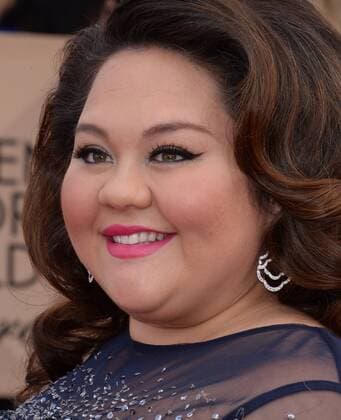 Actress Jolene Purdy arrives for the the 23rd annual SAG Awards held at the Shrine Auditorium in Los Angeles on January 29, 2017. The Screen Actors Guild Awards will be broadcast live on TNT and TBS.  LAP20170129022 JIMxRUYMEN