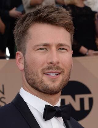 Actor Glen Powell arrives for the the 23rd annual SAG Awards held at the Shrine Auditorium in Los Angeles on January 29, 2017. The Screen Actors Guild Awards will be broadcast live on TNT and TBS.  LAP20170129029 JIMxRUYMEN