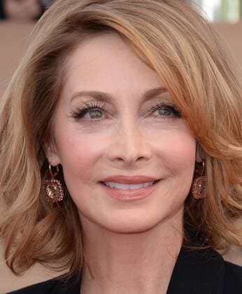 Actress Sharon Lawrence arrives for the the 23rd annual SAG Awards held at the Shrine Auditorium in Los Angeles on January 29, 2017. The Screen Actors Guild Awards will be broadcast live on TNT and TBS.  LAP20170129034 JIMxRUYMEN
