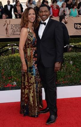 Actors Sondra Spriggs (L) and Mykelti Williamson arrive for the the 23rd annual SAG Awards held at the Shrine Auditorium in Los Angeles on January 29, 2017. The Screen Actors Guild Awards will be broadcast live on TNT and TBS.  LAP20170129058 JIMxRUYMEN