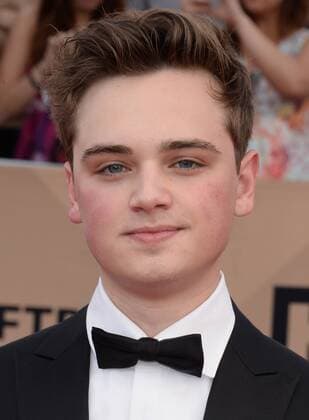 Actor Dean-Charles Chapman arrives for the the 23rd annual SAG Awards held at the Shrine Auditorium in Los Angeles on January 29, 2017. The Screen Actors Guild Awards will be broadcast live on TNT and TBS.  LAP20170129115 JIMxRUYMEN