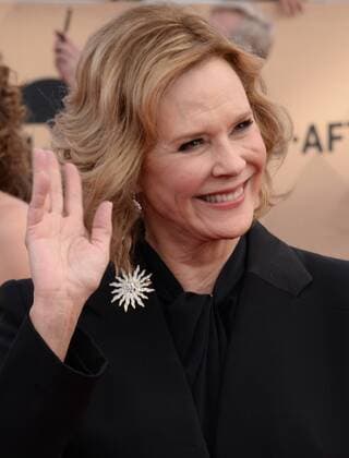 Actress JoBeth Williams arrives for the the 23rd annual SAG Awards held at the Shrine Auditorium in Los Angeles on January 29, 2017. The Screen Actors Guild Awards will be broadcast live on TNT and TBS.  LAP20170129174 JIMxRUYMEN