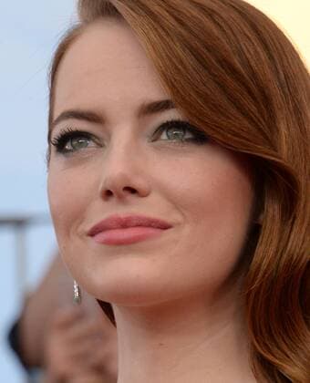 Actress Emma Stone arrives for the the 23rd annual SAG Awards held at the Shrine Auditorium in Los Angeles on January 29, 2017. The Screen Actors Guild Awards will be broadcast live on TNT and TBS.  LAP20170129268 JIMxRUYMEN