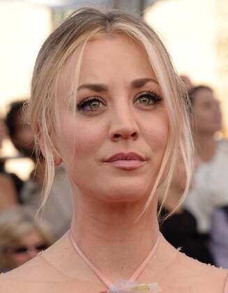 Actress Kaley Cuoco arrives for the the 23rd annual SAG Awards held at the Shrine Auditorium in Los Angeles on January 29, 2017. The Screen Actors Guild Awards will be broadcast live on TNT and TBS.  LAP20170129366 JIMxRUYMEN