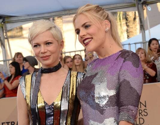 Actresses Michelle Williams and Busy Philipps arrive for the the 23rd annual SAG Awards held at the Shrine Auditorium in Los Angeles on January 29, 2017. The Screen Actors Guild Awards will be broadcast live on TNT and TBS.  LAP20170129336 JIMxRUYMEN