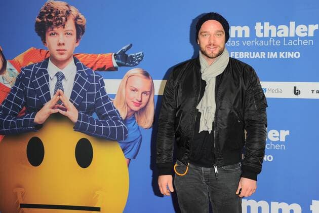 Ronald Zehrfeld Ankunft, roter Teppich zur Kinderfilm Premiere Timm Thaler im Zoo Palast in Berlin, am 29.01.2016