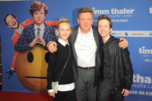 Jule Hermann, Justus von Donanyi. Arved Friese Ankunft, roter Teppich zur Kinderfilm Premiere Timm Thaler im Zoo Palast in Berlin, am 29.01.2016