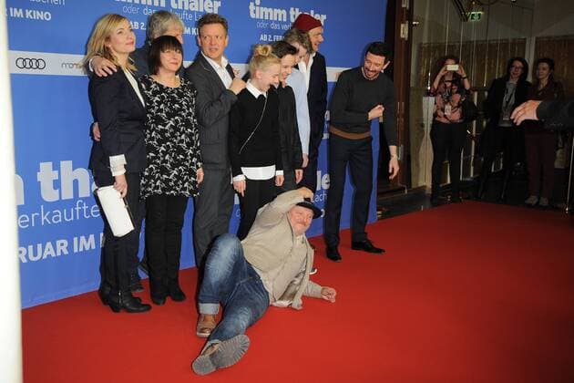Nadja Uhl, Justus von Donanyi, Jule Hermann, Charly Huebner, Arved Friese, Axel Prahl, Oliver Berben, v.l.n.r. Ankunft, roter Teppich zur Kinderfilm Premiere Timm Thaler im Zoo Palast in Berlin, am 29.01.2016