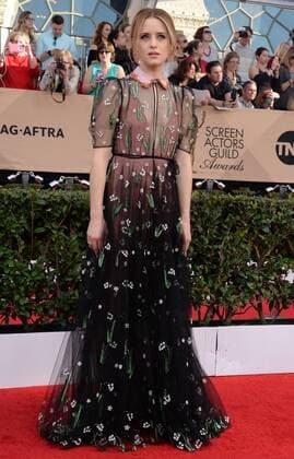 Actress Claire Foy arrives for the the 23rd annual SAG Awards held at the Shrine Auditorium in Los Angeles on January 29, 2017. The Screen Actors Guild Awards will be broadcast live on TNT and TBS.  LAP20170129480 JIMxRUYMEN